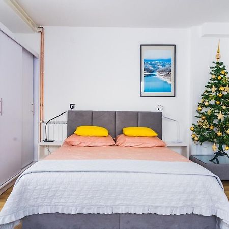 Apartman Japlenski Delnice Buitenkant foto
